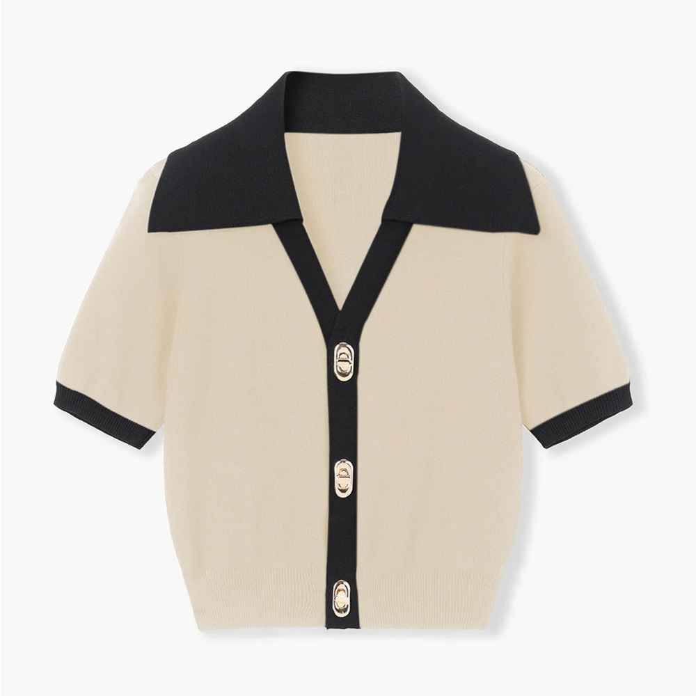 Black and cream Short Sleeve Sweater. Size medium never worn.